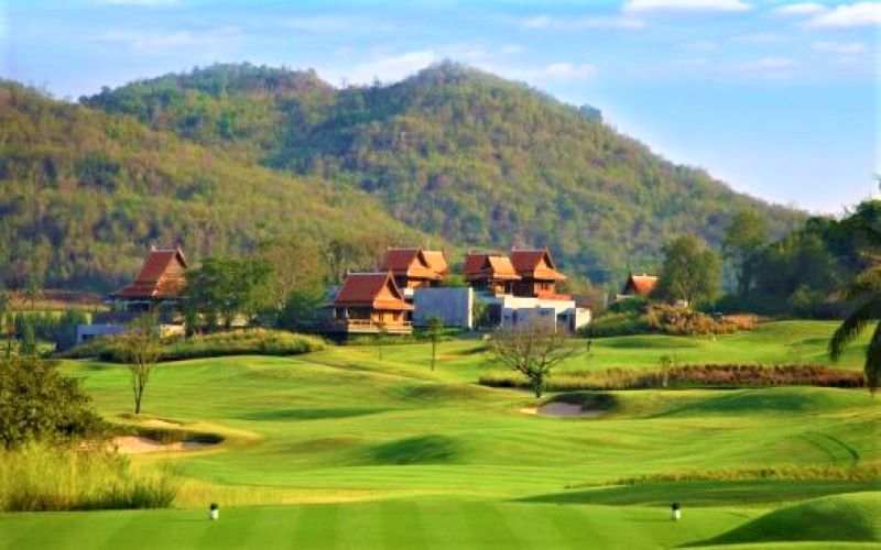 Thanarat Golf Club