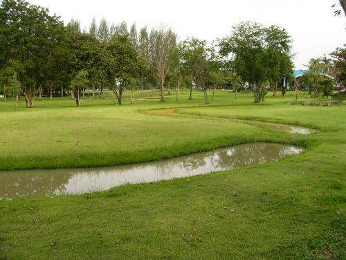 Chaophraya Dam Golf Course