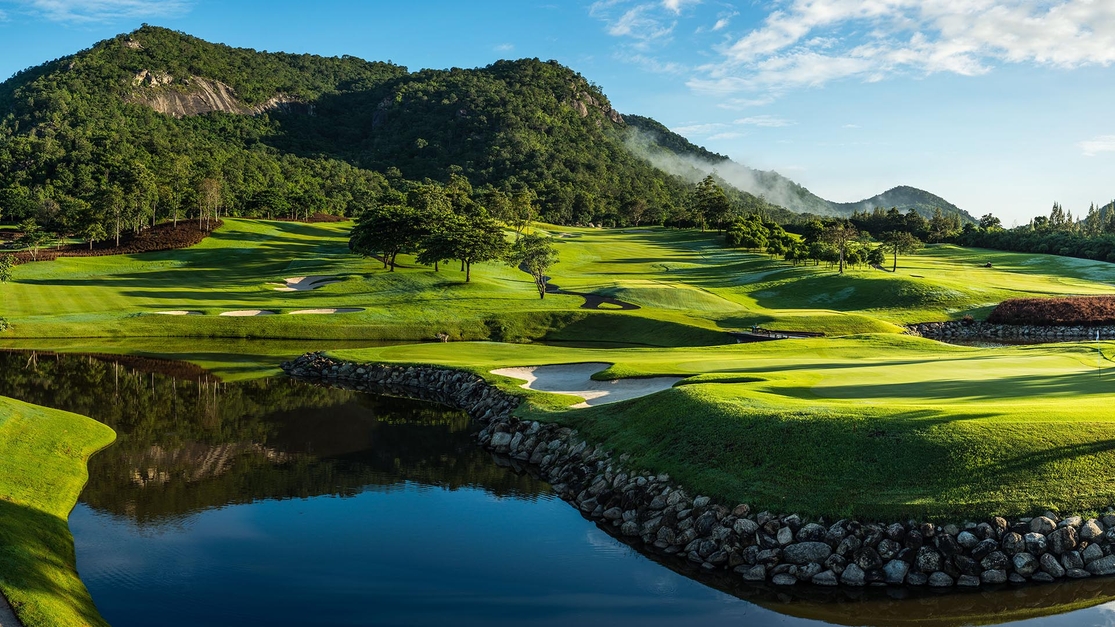 Pi Chai Dap Huk Golf Club