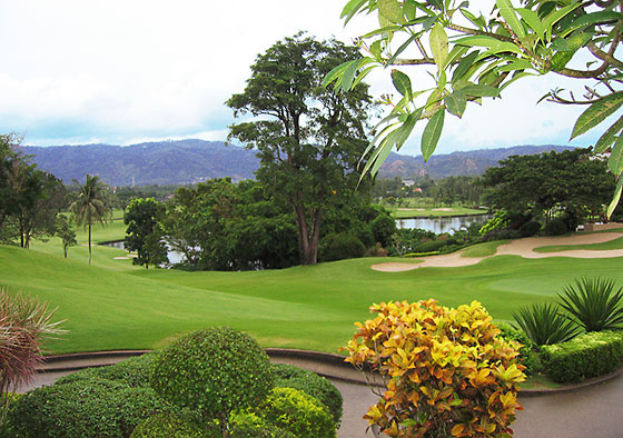 Phuket Country Club