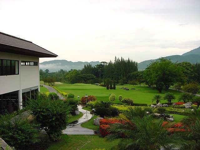 Forest Hills Country Club (Sir James Country Club)