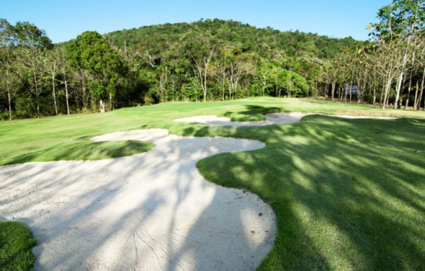 Hillside Country Home Golf and Resort