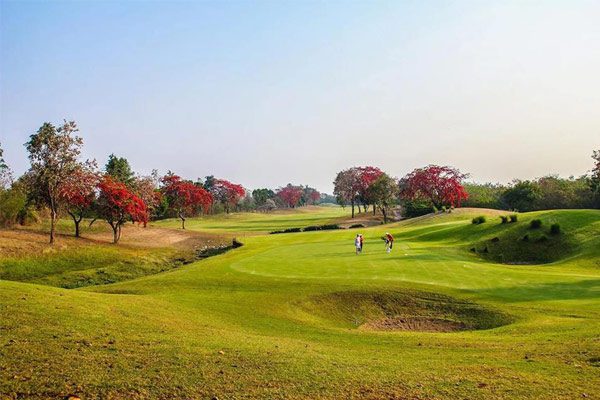 Dragon Hills Golf and Country Club