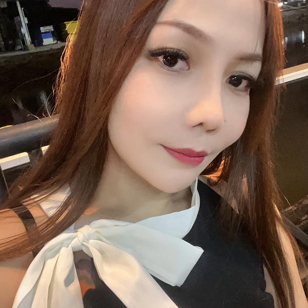 จินนี่ (จินนี่)